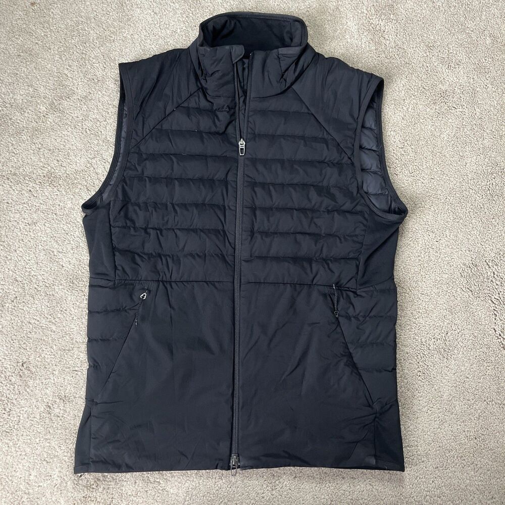 Lululemon Down For It All Puffer Vest Mens Small Black Primaloft Preppy Minimal